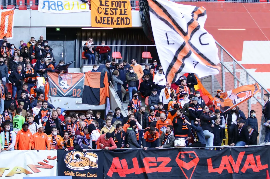 Le supporters lavallois étaient environ 500 au Mans.