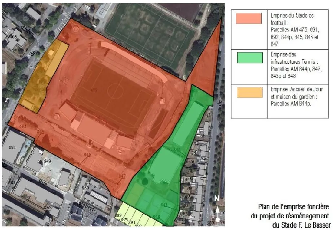 La configuration du stade Francis Le Basser lors de ces rénovations.