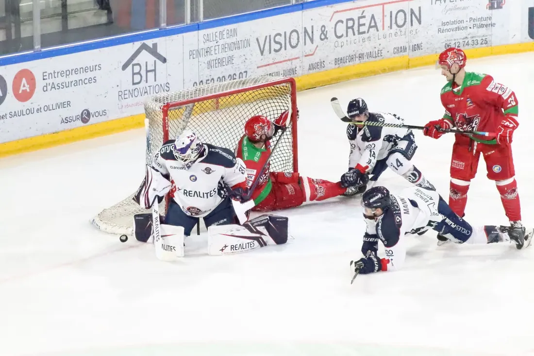 Brodie Reid retrouvera donc ceux qu'il a défié en finale de la Coupe Continentale (2-1)