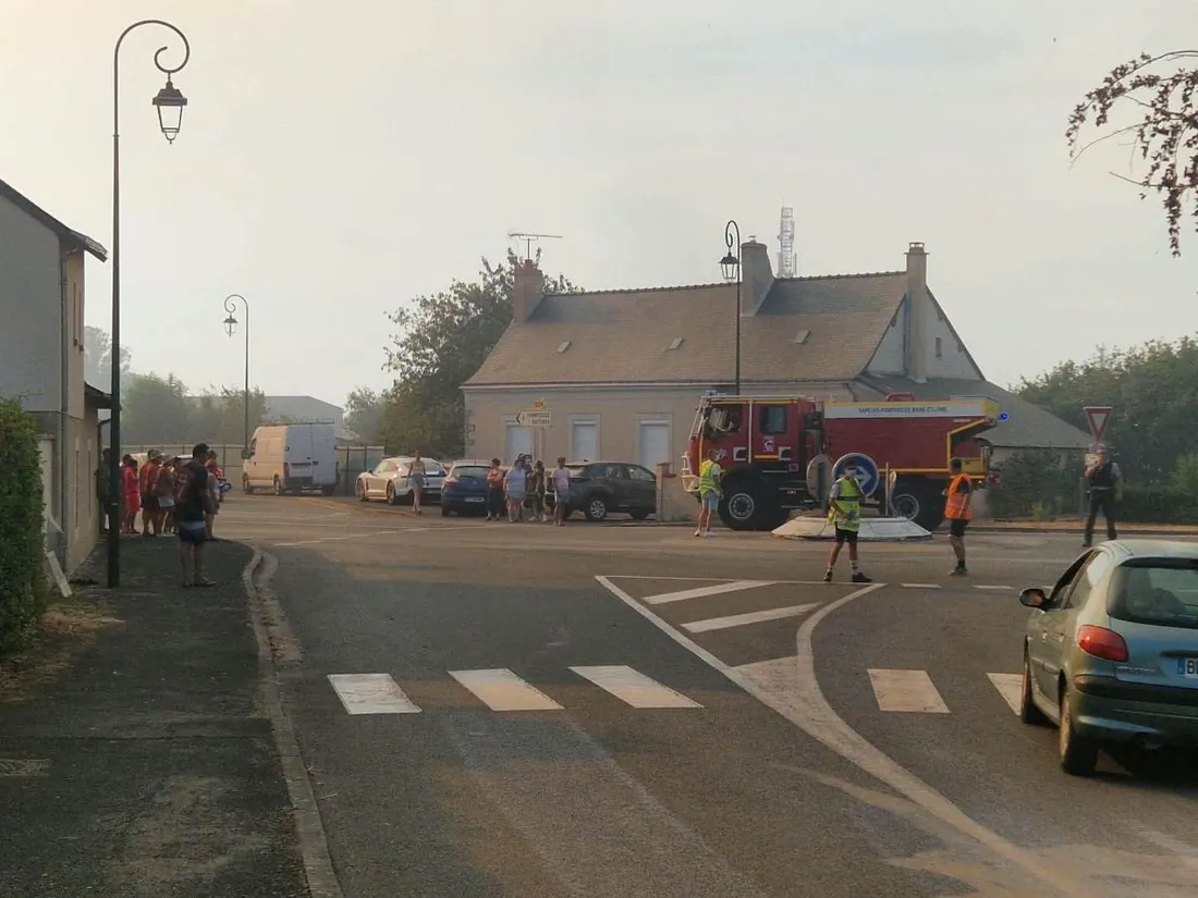 Feu Thorigné d'Anjou_12 07 26_AVC
