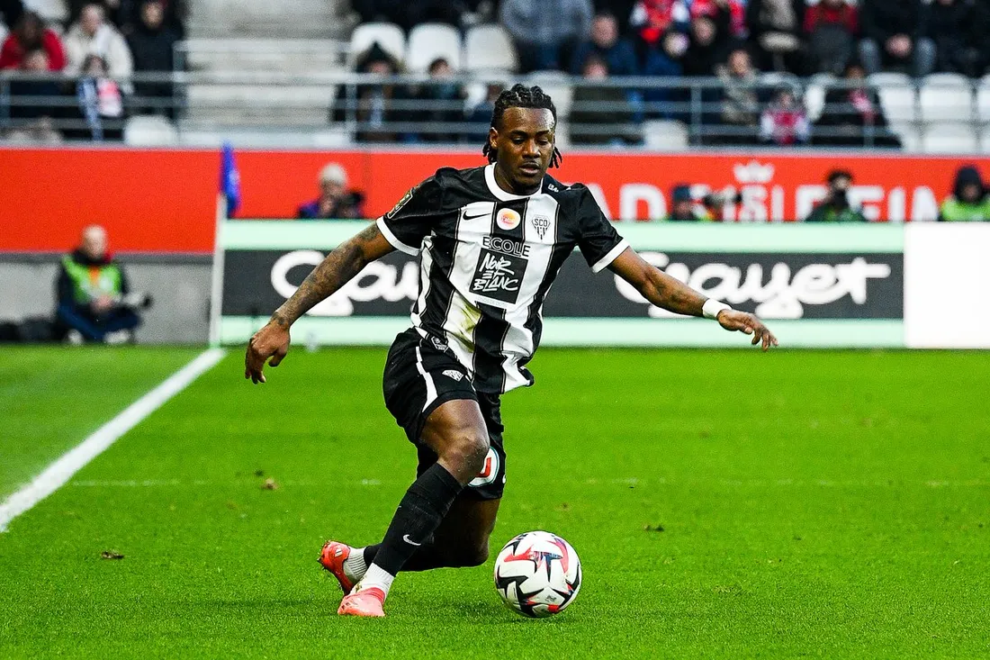 Lilian Raolisoa a été sanctionné par Angers Sco.