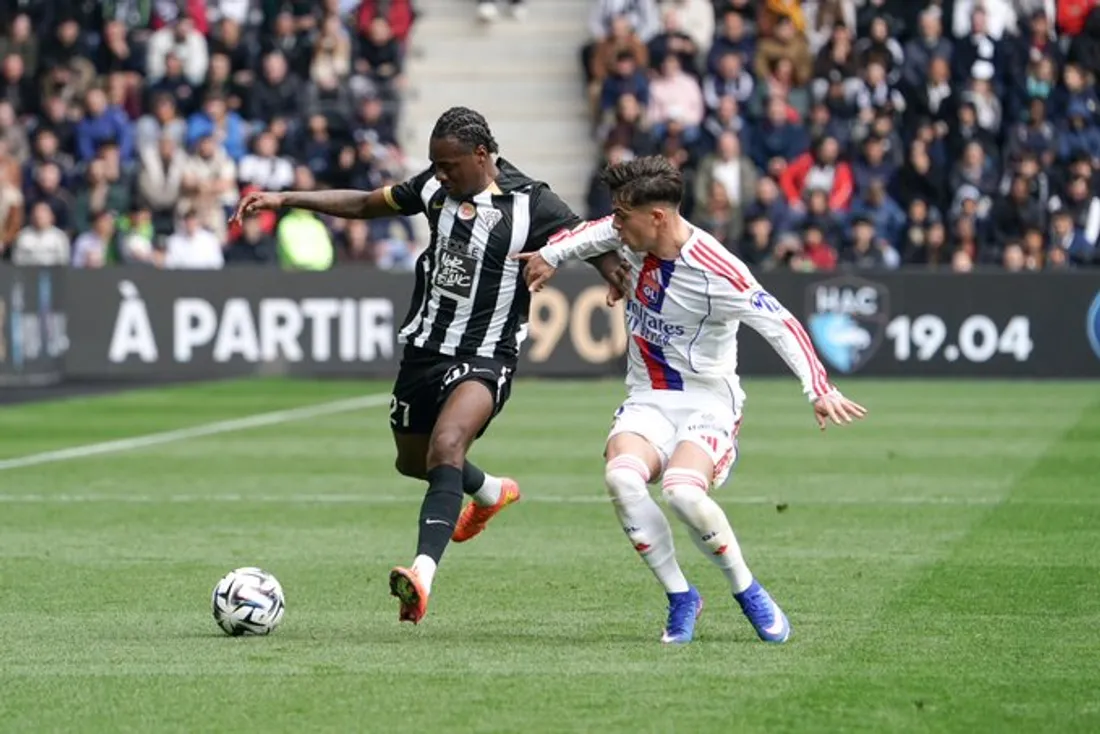 Lilian Raolisoa face au Lyonnais Afonso Moreira.