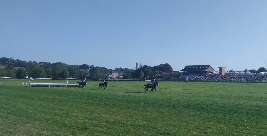 Hippodrome Nuillé-sur-Vicoin-2