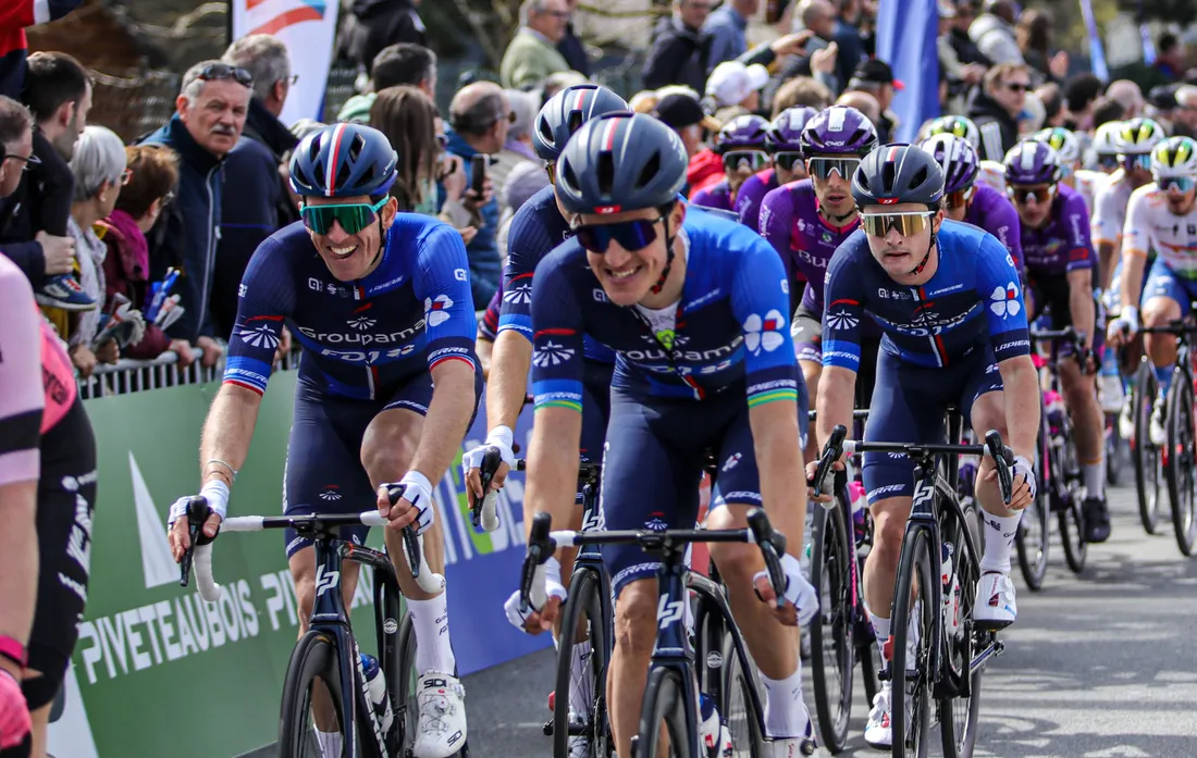 Arnaud Démare (à gauche) avait le sourire avant l'emballage final. 