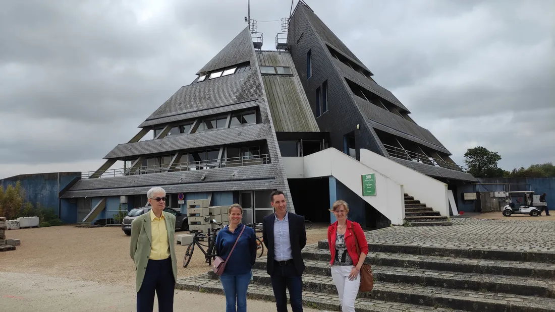 La Pyramide du lac de Maine a été inaugurée en juin 1978.
