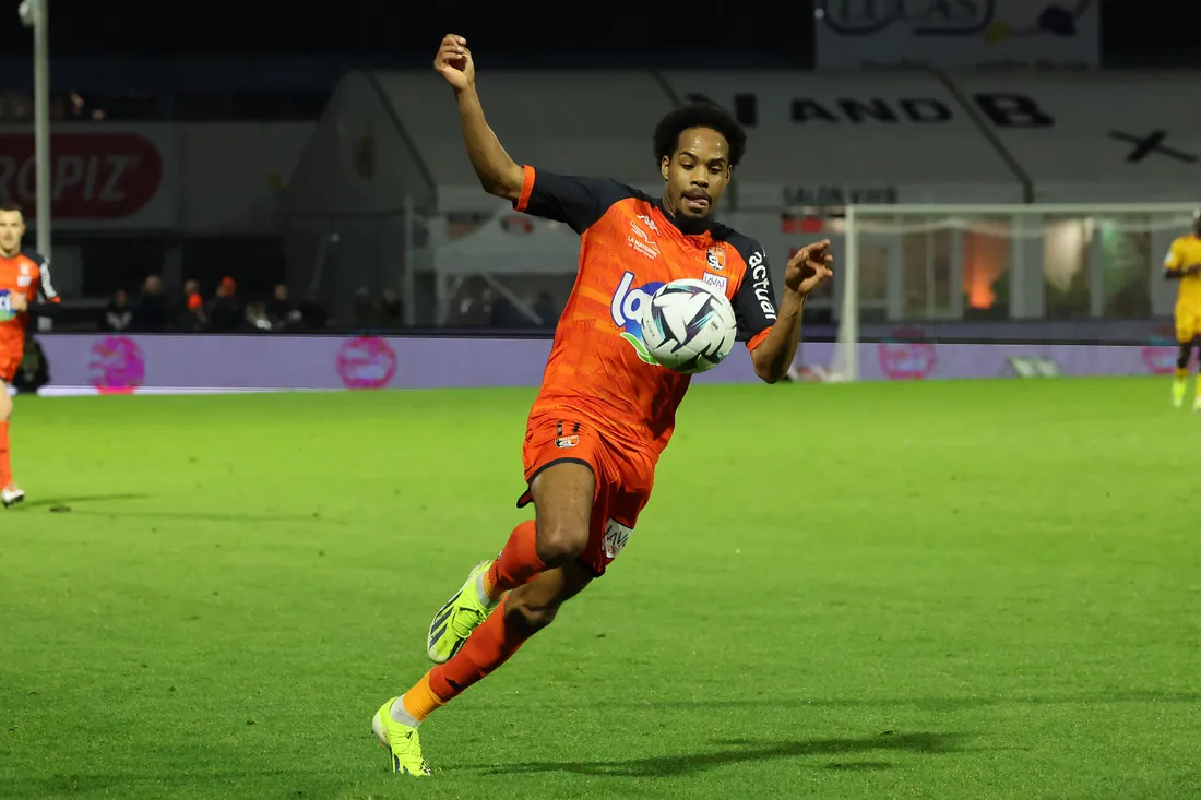 Rémy Labeau-Lascary a ouvert son compteur avec Laval.