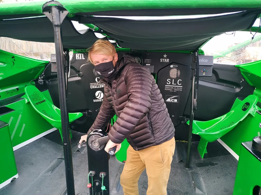 Maxime Sorel pont Imoca V and B Mayenne Laval_12 03 21_CJ