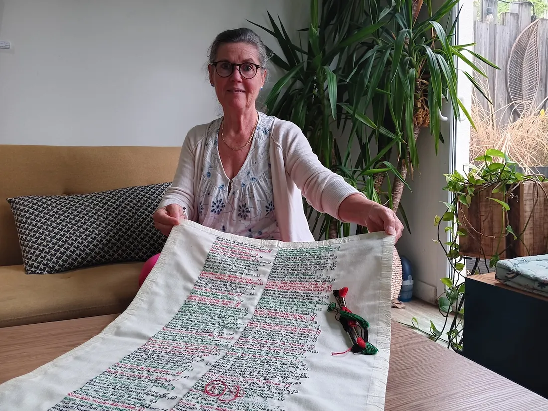 Pascale Frantelle broderie panneau victimes Gaza_20 08 25_Marie Chevillard