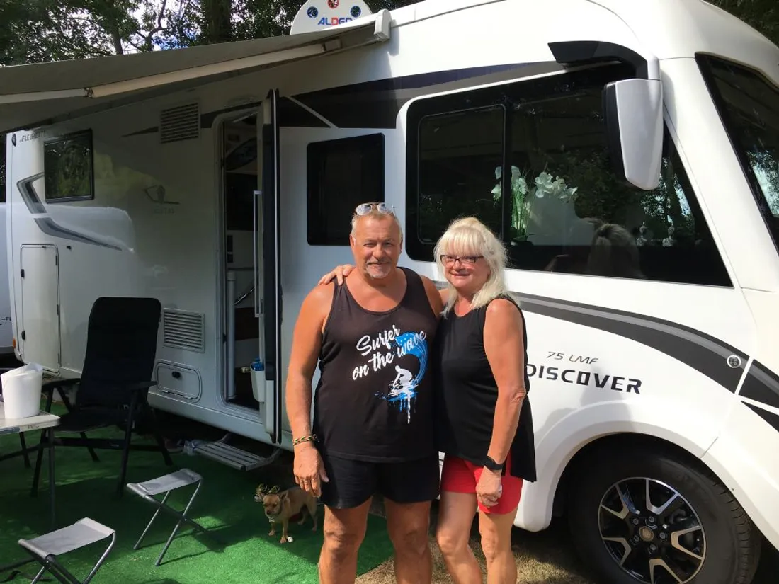 Patrick et Marie Camping Nyoiseau_25 07 22_AVC