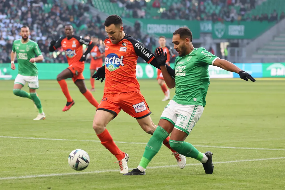 Antonin Bobichon au duel avec Yvan Maçon.