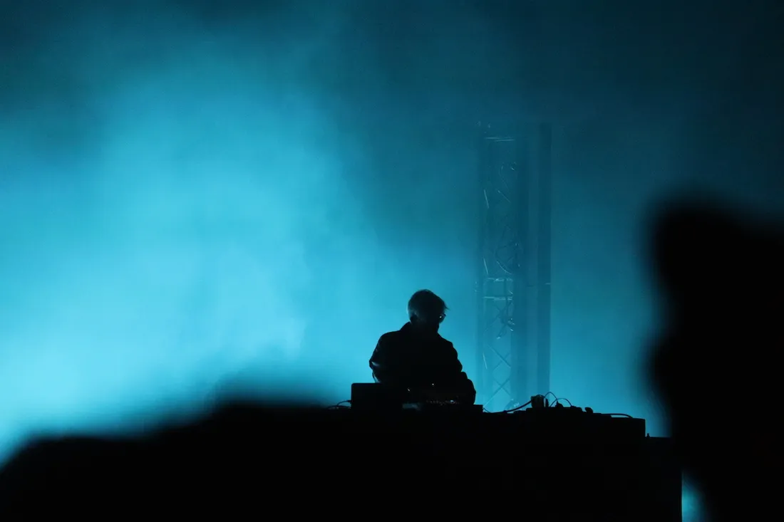 V and B Fest 2025 Kavinsky bleu_23 08 25_Marie Chevillard