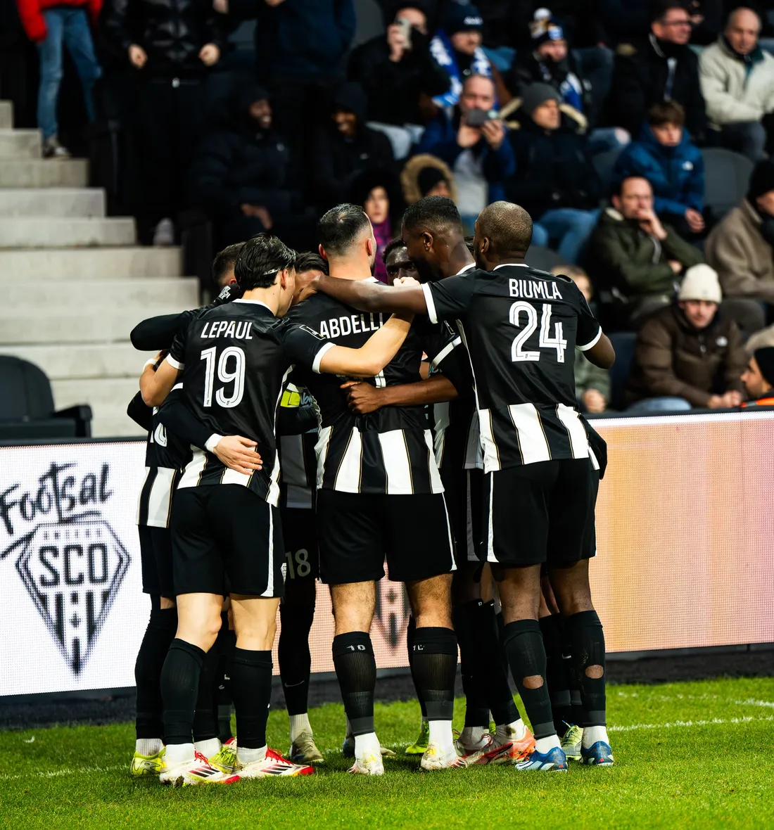 Les joueurs du Sco jouent leur survie