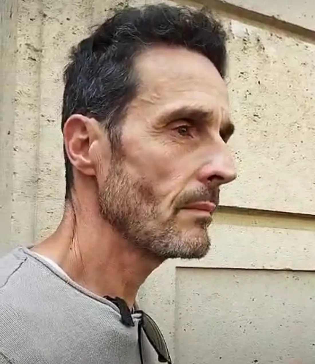 Thomas Brail, en direct sur les réseaux sociaux ce lundi 9 octobre, annonce une grève de la soif