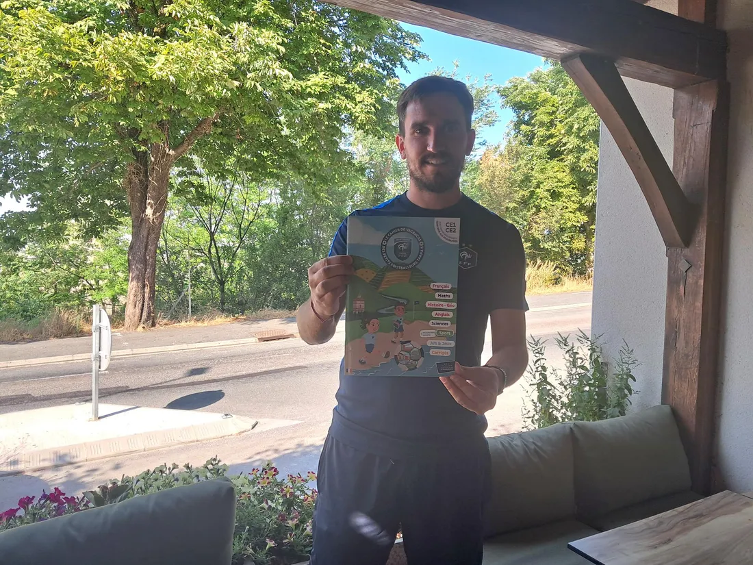 Cahier vacances foot81