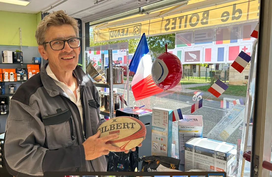 Jean-Philippe Guerrero dans sa quincaillerie