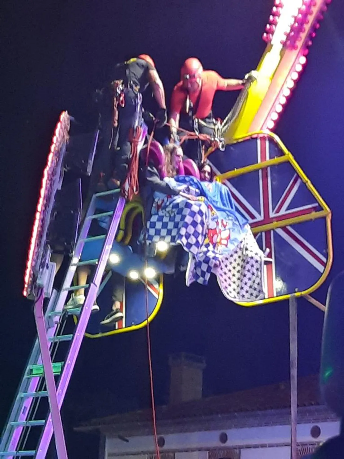 Les pompiers du "Grimp" en action. 