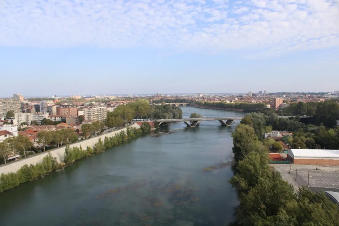 La passerelle de Rapas enjambera bientôt la Garonne. Elle sera livrée au 2me trimestre 2024