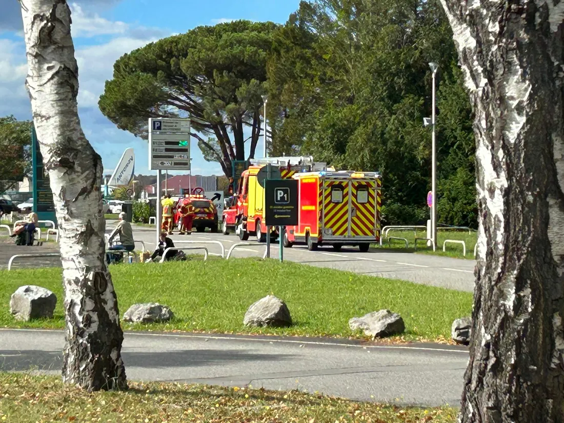 Evacuation en cours à l'aéroport de Pau ce mercredi 18 octobre 2023