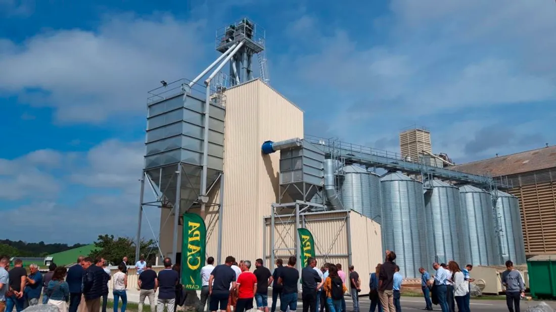 OGM, pesticides et coopératives : les militants s’invitent dans les locaux de la CAPA