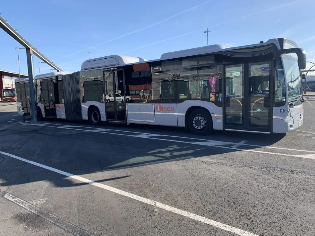 Bus au dépôt Tisséo