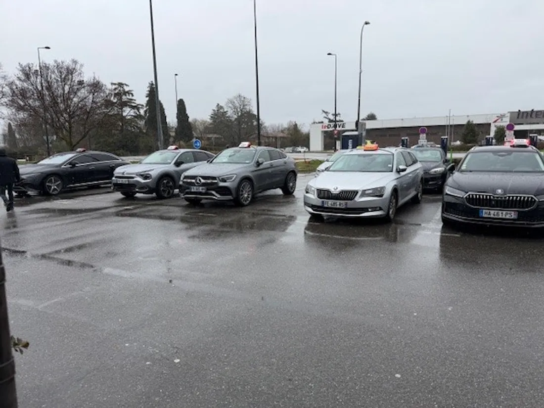 Les taxis d’Occitanie en soutien aux agriculteurs 