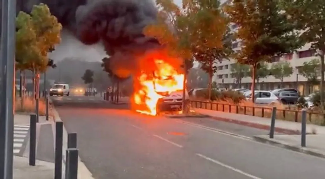 Véhicule incendié à Toulouse 