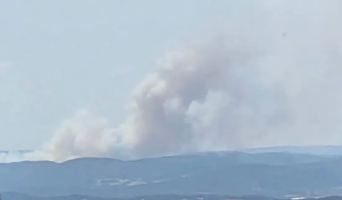    Lozère: un incendie parcourt 153 hectares, vingt maisons évacuées