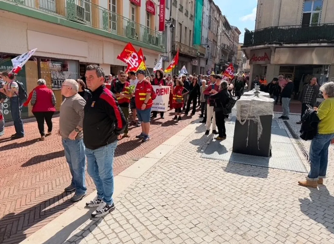 Ils étaient environ 500 à manifester vendredi 1er mai à Pamiers, en Ariège. 