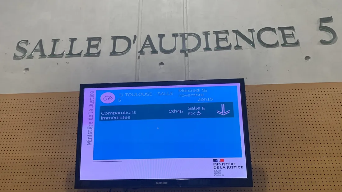 La salle d'audience où le rappeur a été jugé ce mercredi. 