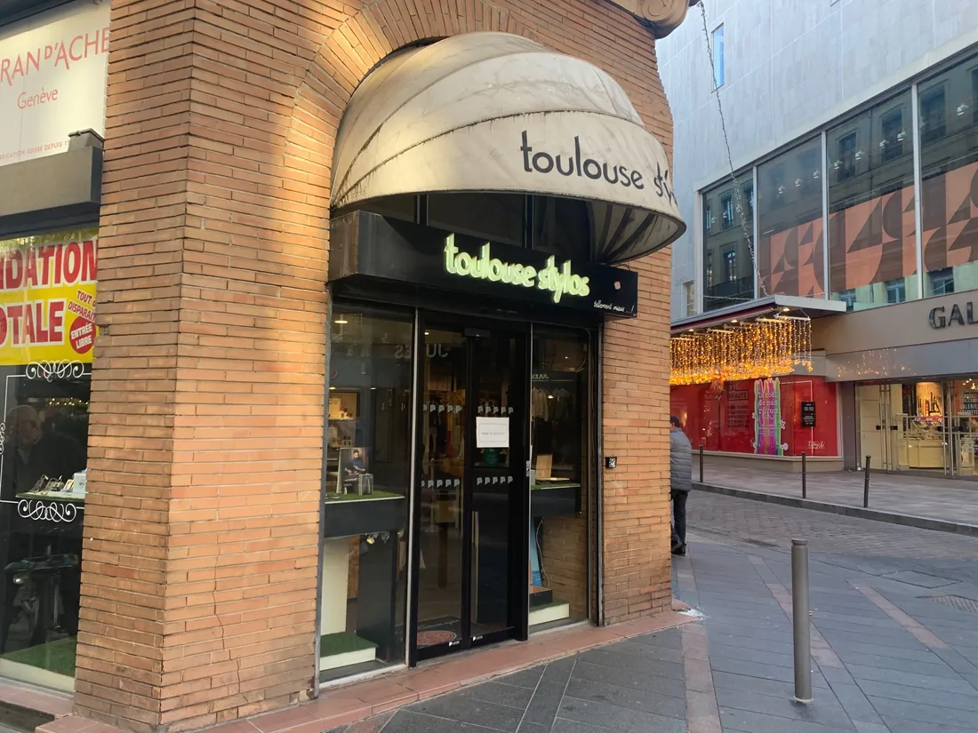 La devanture de Toulouse Stylos. 