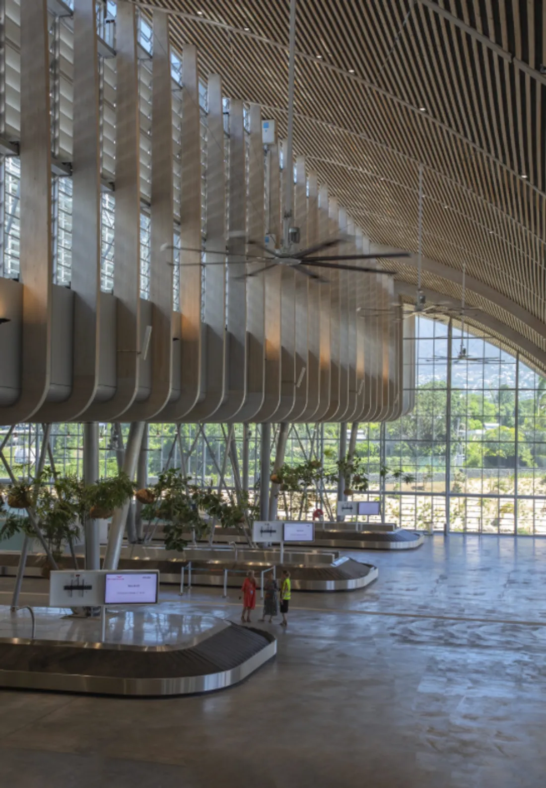  L’aéroport Roland Garros fait sensation 