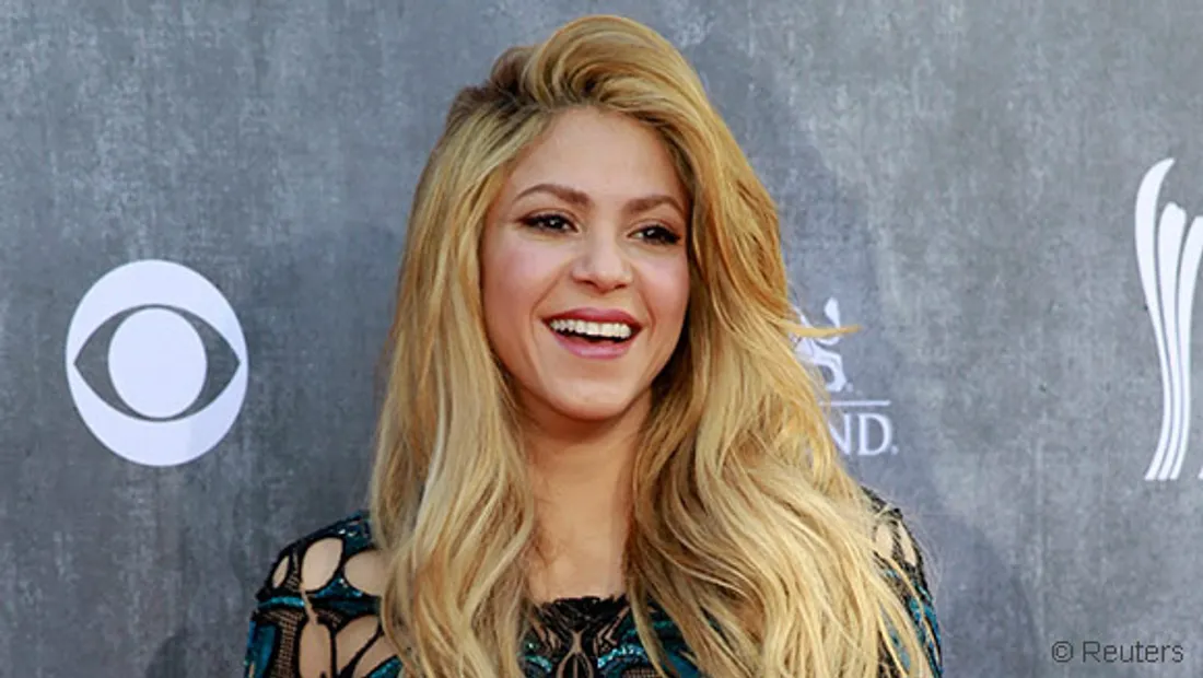 Shakira signe un retour fracassant 