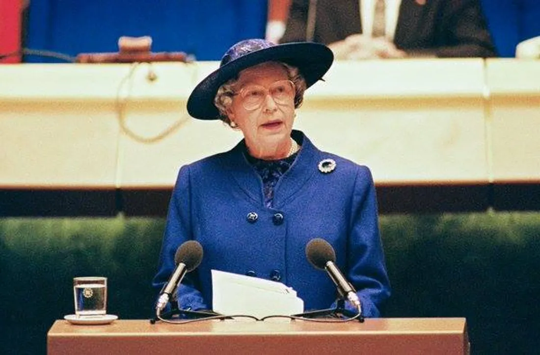 La reine d'Angleterre s'était exprimée devant le Parlement Européen à Strasbourg en mai 1992 