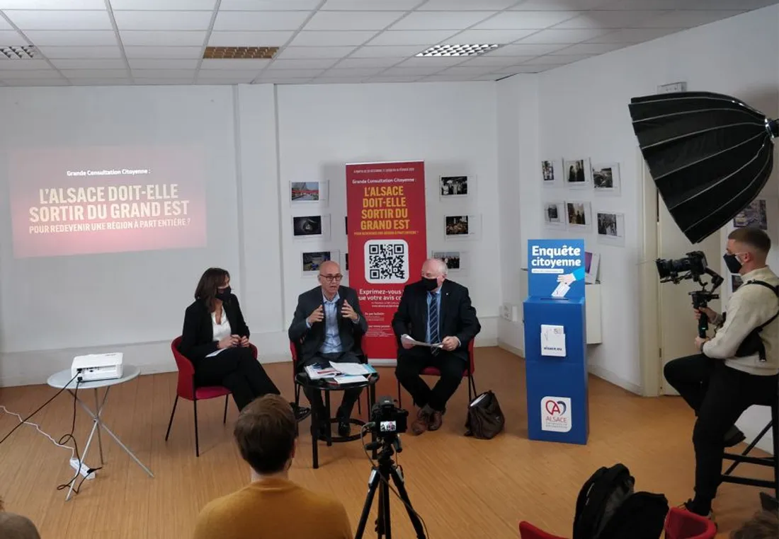 Le Président de la CeA, Frédéric Bierry présente sa consultation citoyenne