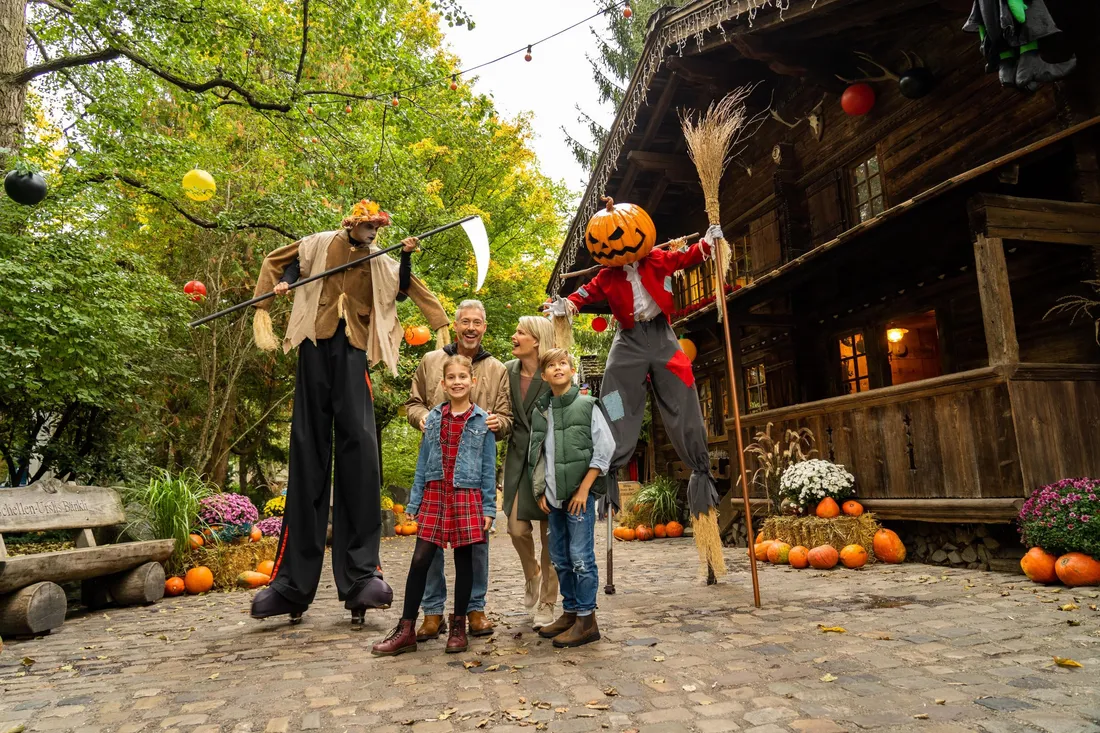 Rendez-vous dans les différents quartiers d'Europa-Park pour Halloween !