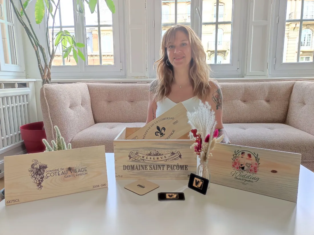 Louise présente les estampes Woodifull