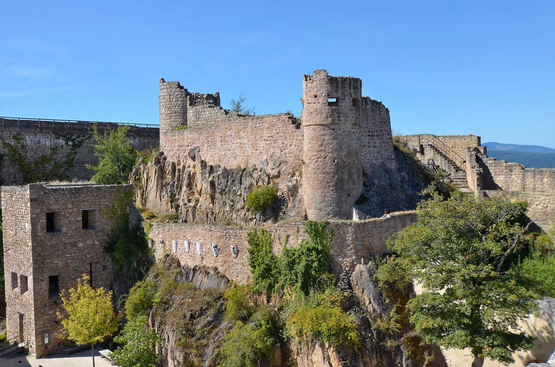 Le château du Hohlandsbourg ouvre ses portes tous les jours de 10h à 18h, pendant les vacances