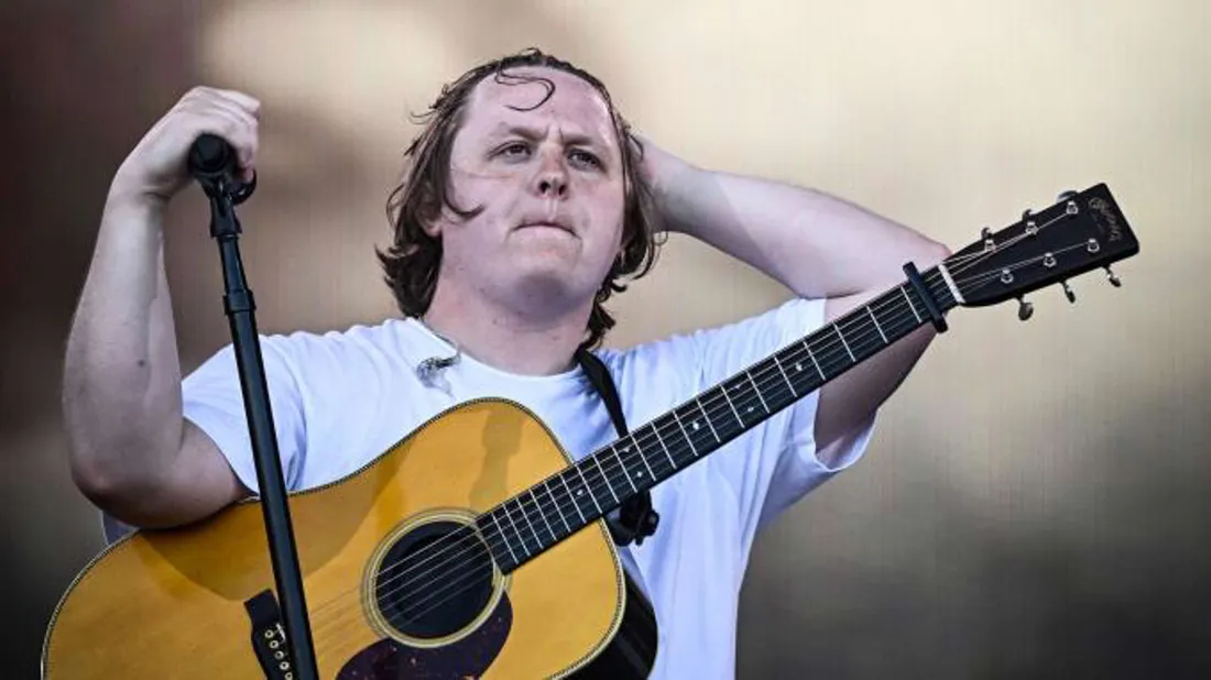 Lewis Capaldi suspend sa tournée mondiale