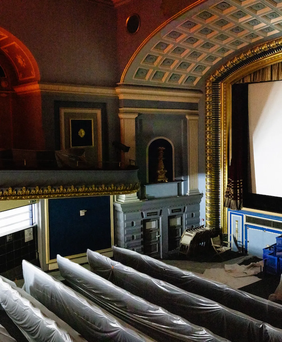 La grande salle du cinéma, pendant les travaux de rénovation.