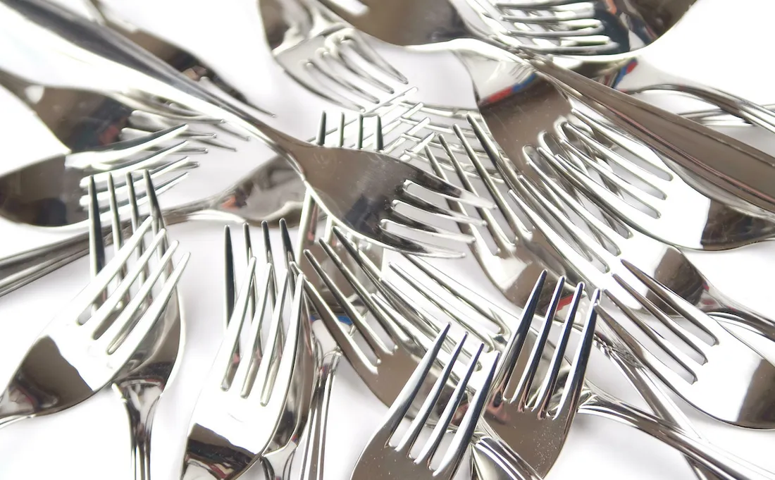 A la recherche de fourchettes dans vos greniers, vos cuisines, etc.