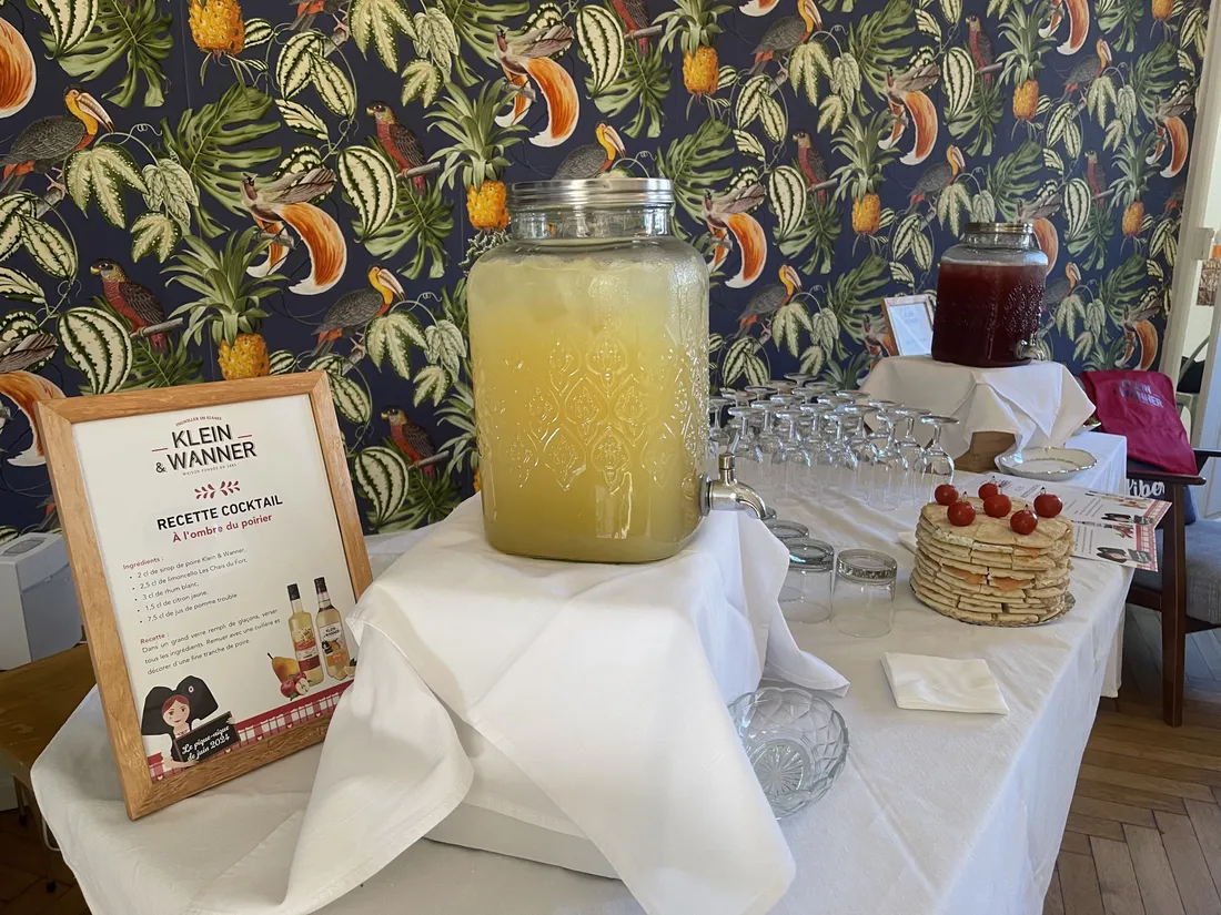 Cocktail au sirop de poire "À l'ombre du poirier"