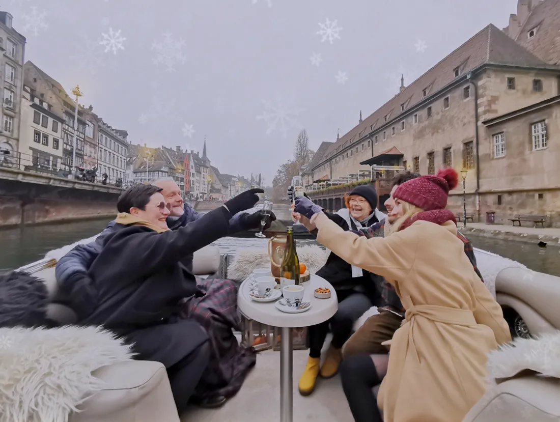 Vous pouvez réserver un bateau avec skipper pour 45 minutes avec Captain Bretzel.