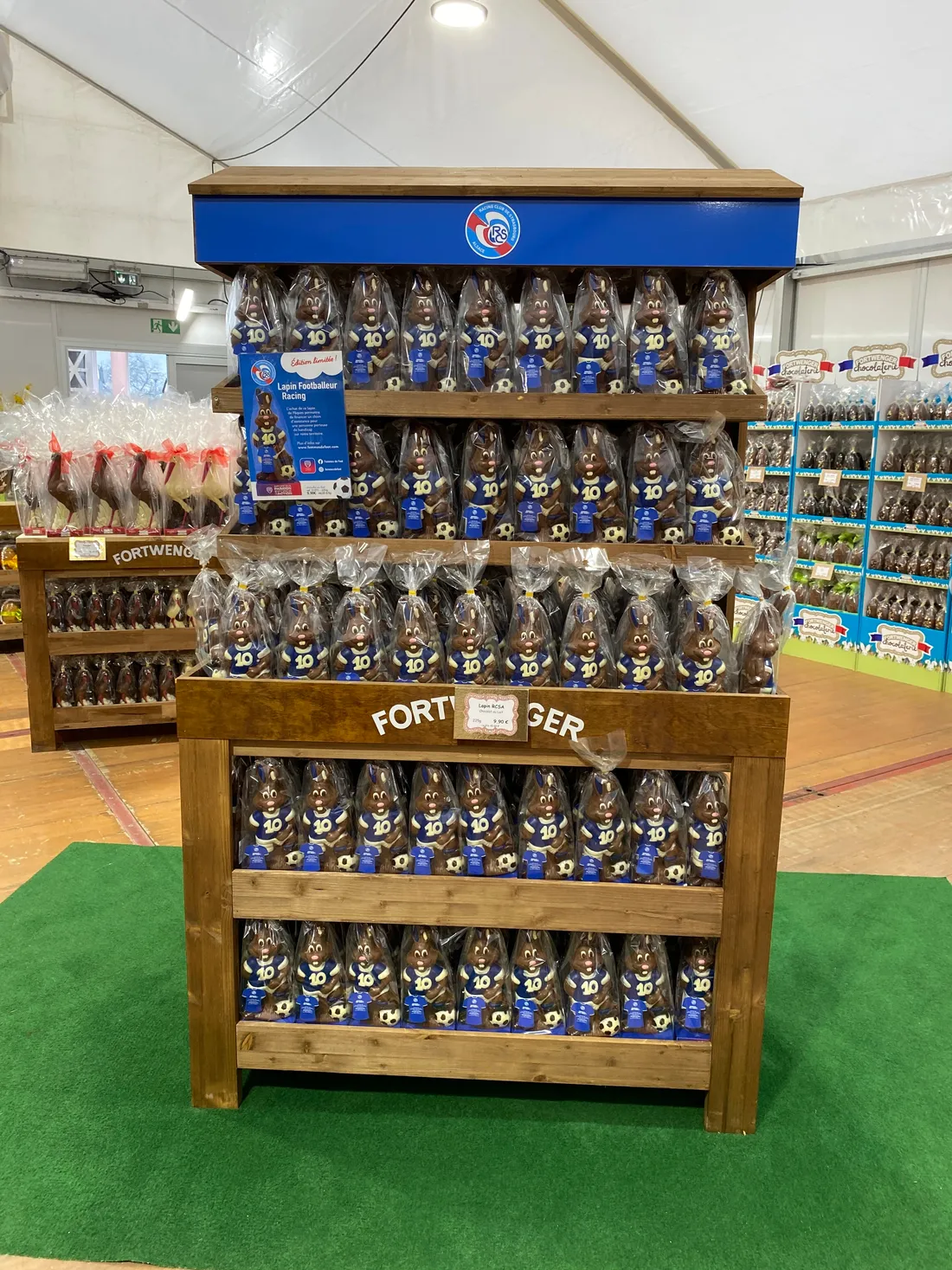 Des lapins en chocolat joueurs du Racing Club de Strasbourg 