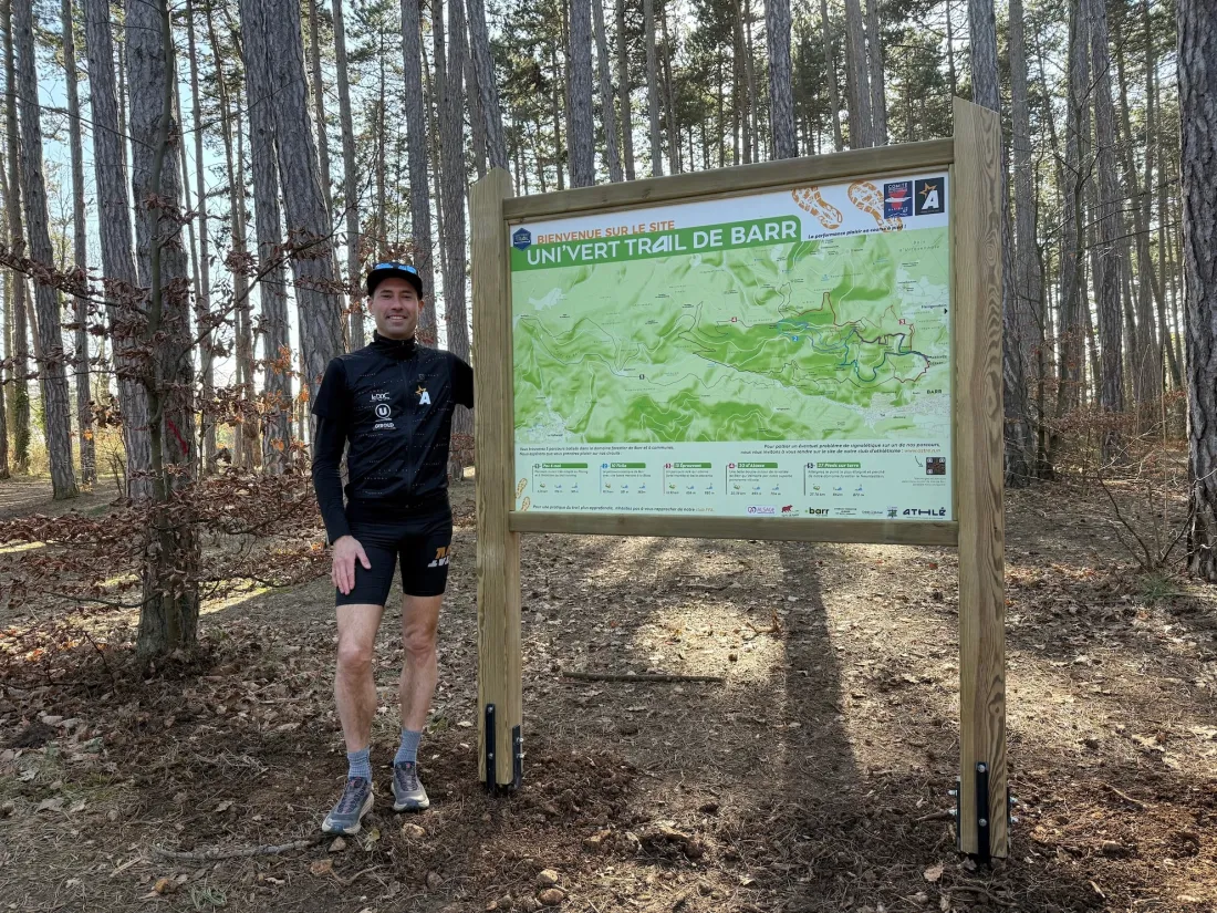 Jean Matrat au début des parcours "Uni'vert trail" de Barr