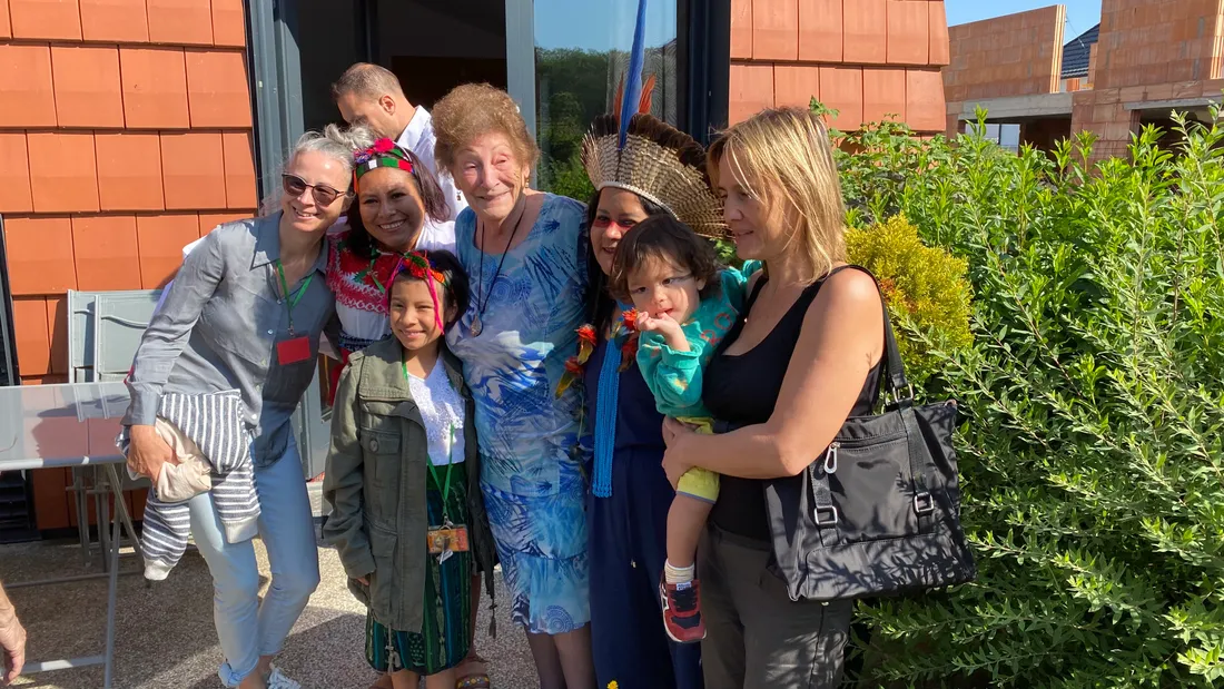 Des peuples "racines" sont allés à la rencontre des résidents de l'habitat de l'Ill le 2 juin. 