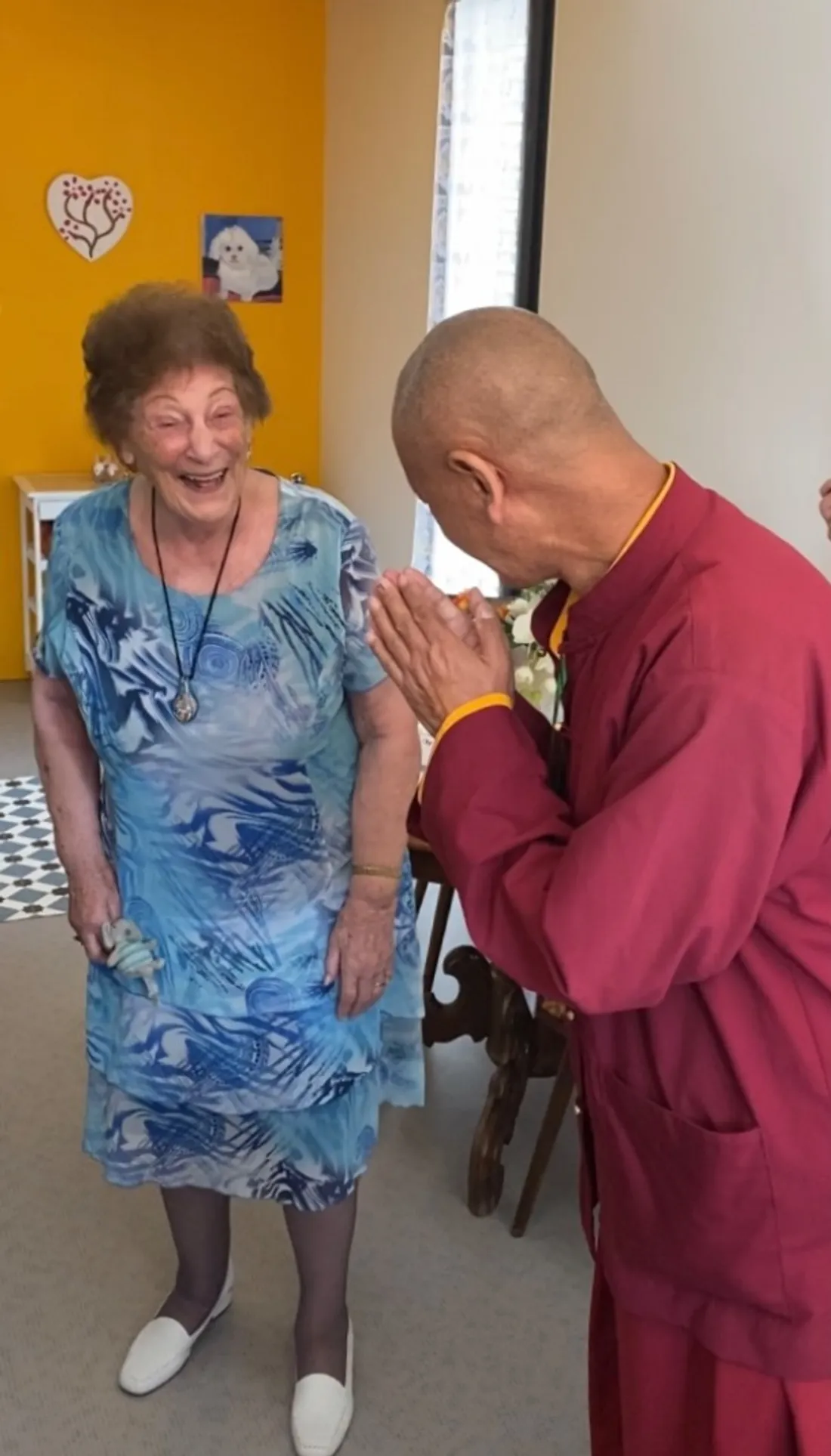 Adrienne a accueilli chez elle un médecin traditionnel Népalais. 