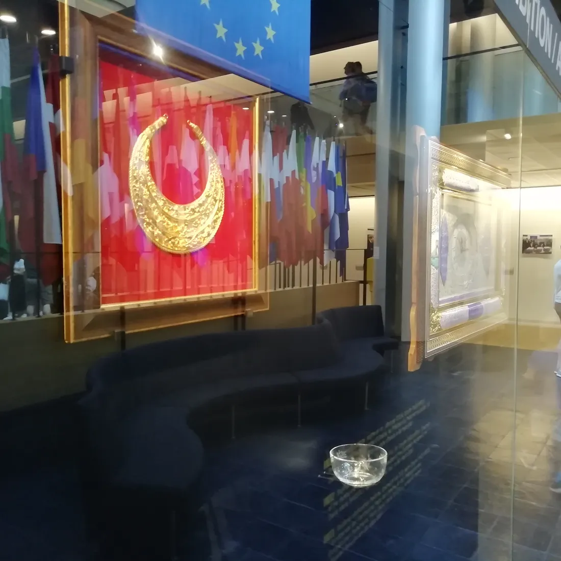 Une dizaine d'objets venant du monde entier sont exposés