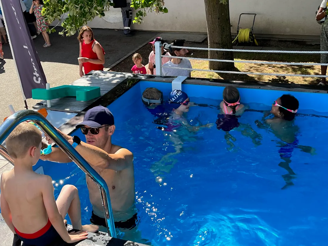 La piscine mobile Carava'nage vous propose des activités nautiques à Vendenheim