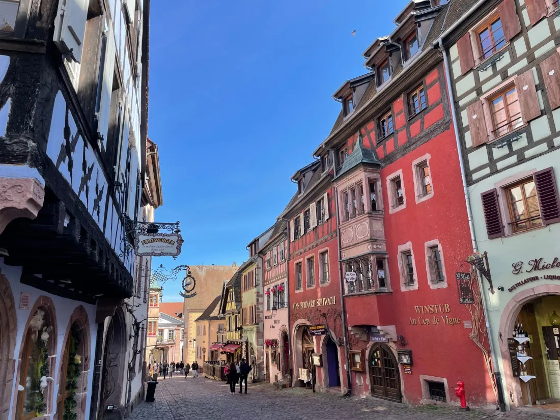 Riquewihr, commune "carte postale", veut aider les propriétaires à rénover leurs maisons