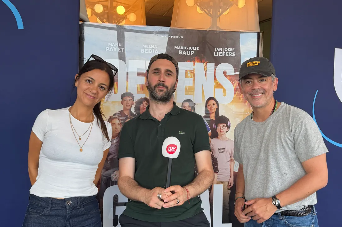 Marie- Julie Baup, Léo Grandperret et Manu Payet à l'UGC à Strasbourg.